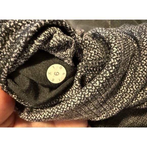 Women's Lululemon Wunder Under High Rise Gray Full Length Leggings, Size 6 - Picture 4 of 7